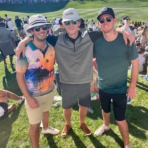 Meet your Posher, Carter